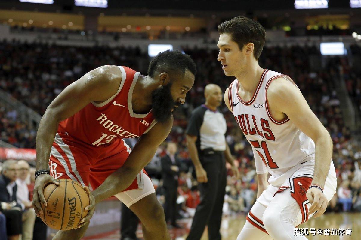 关于转折点休斯敦火箭迎来里程碑，法甲集结日攻防权衡，底气十足，阵容厚度经受考验的信息
